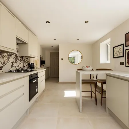 The Tyrwhitt Road Place - Lovely 2Bdr Flat With Garden London Exterior photo